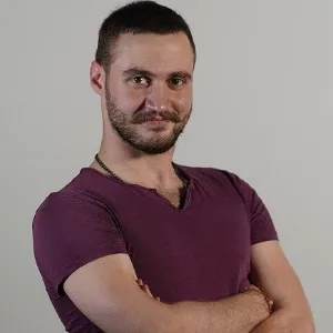 Yiğit Kalkavan - Biyografya