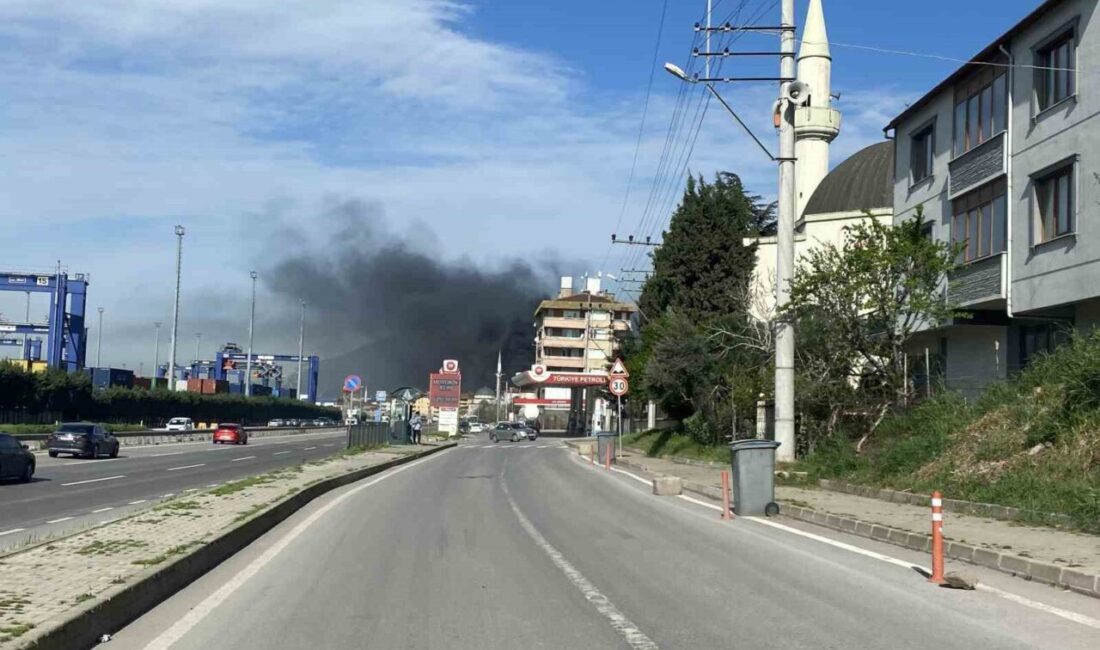 Kocaeli’nin Körfez ilçesinde bulunan bir plastik ve promosyon fabrikasında meydana