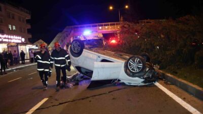 Nevşehir’de bir sürücü, köpeğe çarpmamak için manevra yaparken kontrolünü kaybederek