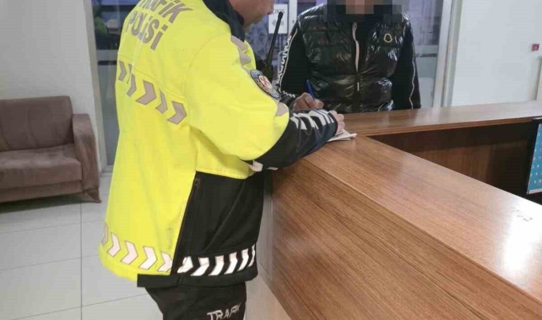Afyonkarahisar’da meydana gelen olayda, 13 yaşındaki bir kız çocuğuna çarparak