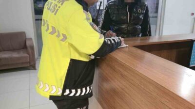 Afyonkarahisar’da meydana gelen olayda, 13 yaşındaki bir kız çocuğuna çarparak