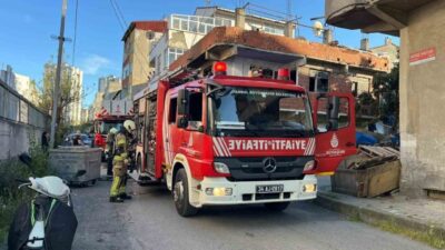 İstanbul Küçükçekmece’de meydana gelen yangın, hızlı müdahale sayesinde büyümeden kontrol
