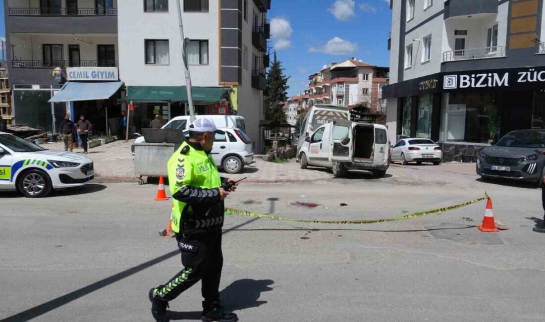 Malatya’da bugün öğle saatlerinde yaşanan bir olayda, yolun karşısına geçmeye