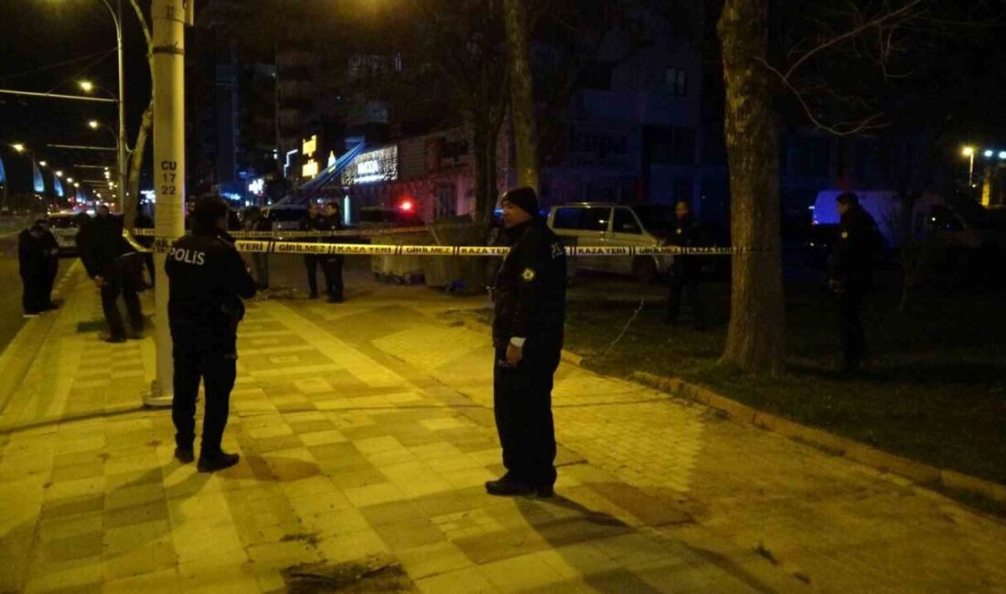 Malatya’da gece yarısı meydana gelen silahlı kavgada bir kişi yaralandı.