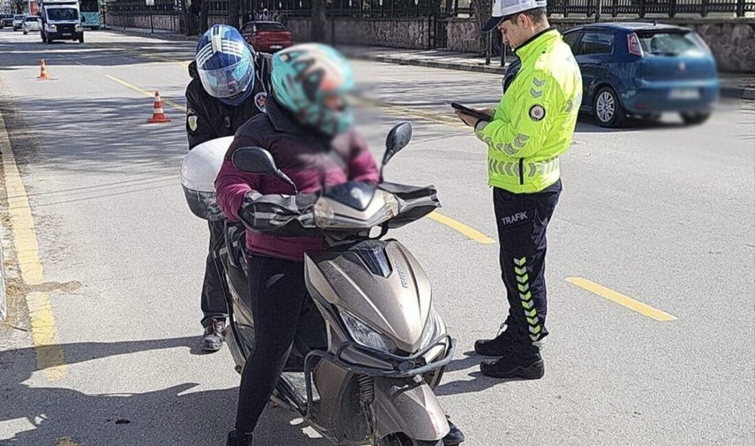 Manisa İl Emniyet Müdürlüğü, il genelinde düzenlediği geniş çaplı motosiklet