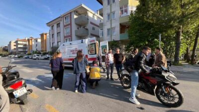 Muğla’nın Menteşe ilçesinde bugün meydana gelen trafik kazası, motosikletin bir