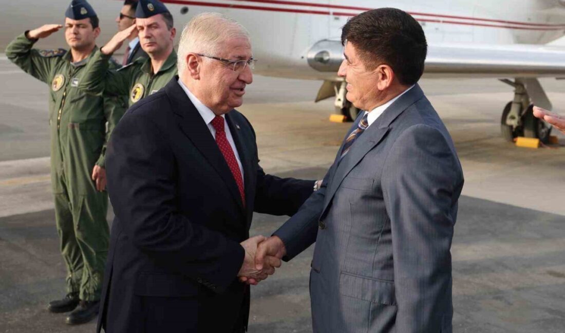 Türkiye’nin Milli Savunma Bakanı Yaşar Güler, resmi bir ziyaret için