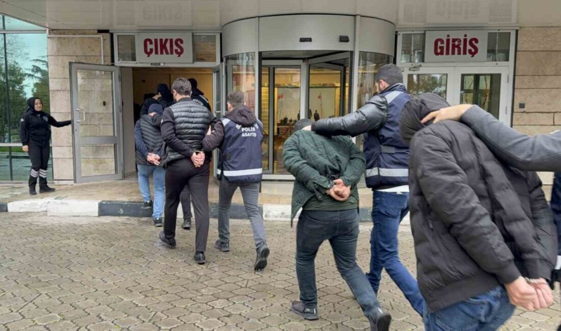 Samsun merkezli 13 ilde eş zamanlı olarak gerçekleştirilen operasyonda araçların