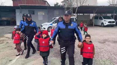 Erzincan Emniyet Müdürlüğü’nün organizasyonuyla, 10 Nisan Polis Haftası sebebiyle anaokulu