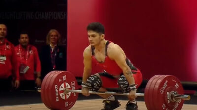 Türkiye’yi gururlandıran Muhammed Furkan Özbek, Avrupa Halter Şampiyonası’nda elde ettiği