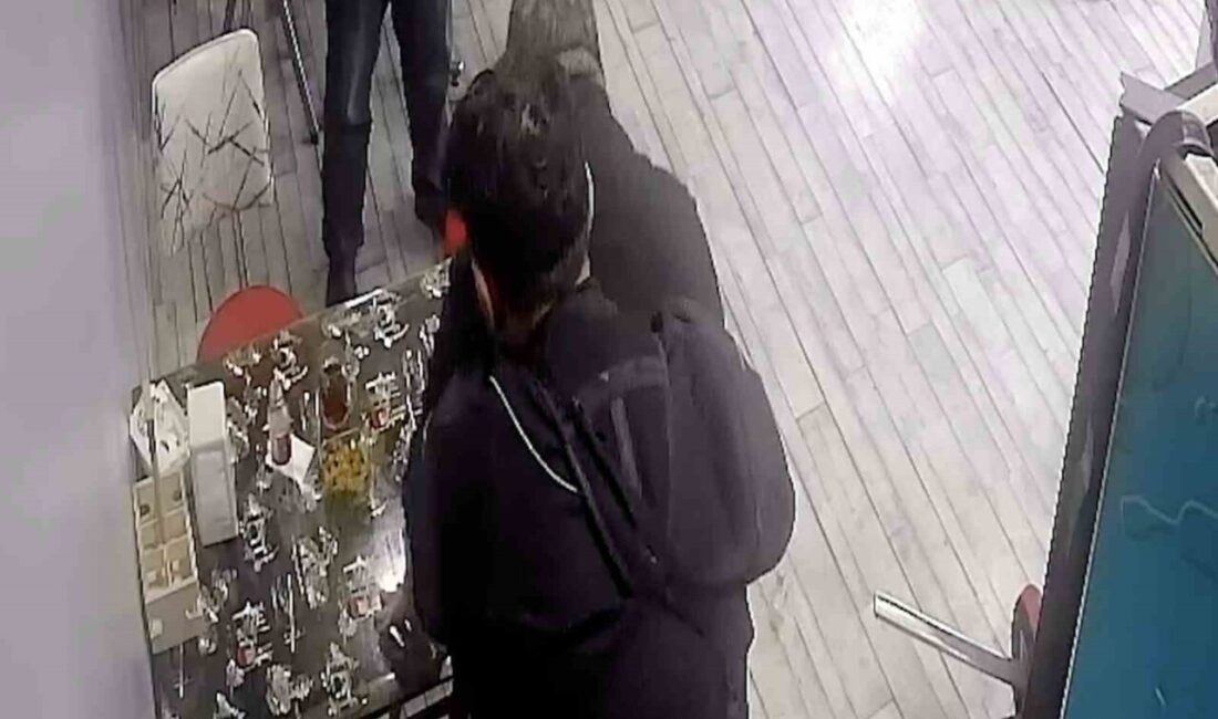 Çorum’da bir döner ustasının yediği çilek nefes borusuna takılınca boğulma