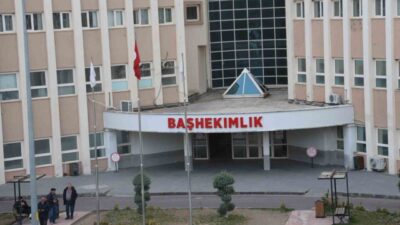 Nevşehir Devlet Hastanesi’nde tedavi gördüğü sırada sedyeden düşen genç, 1