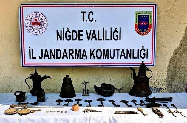 Niğde’de gerçekleşen “Anadolu Mirası” operasyonunda, jandarma ekipleri tarafından tarihi öneme
