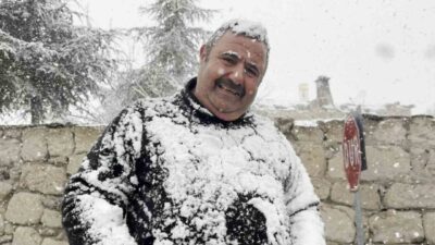 Nisan ayının ortasında Aksaray’da beklenmedik bir şekilde kar yağışı devam