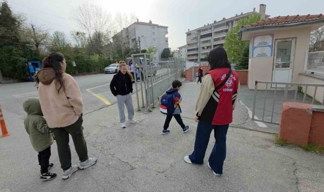 Edirne’de, Şanlıurfa ve Kahramanmaraş’ta yaşanan olayları takiben okul çevrelerinde güvenlik