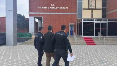 Gaziantep’in İslahiye ilçesinde, C.D. adlı bir kişi, sosyal medyada yaptığı