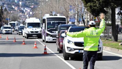 Ordu’da polis ekipleri son bir haçada yaptıkları denetimlerde 17 bin