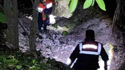 Kocaeli’nin Başiskele ilçesinde ormanlık alanda yollarını kaybeden ve mahsur kalan