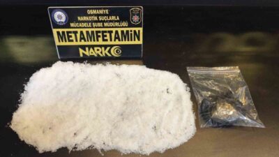 Osmaniye’de polis ekipleri tarafından durdurulan 3 ayrı araçta gerçekleştirilen aramalarda,