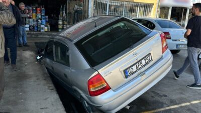 Adıyaman ilinde bir araç, bir bakım kanalına düştü. Adıyaman merkez