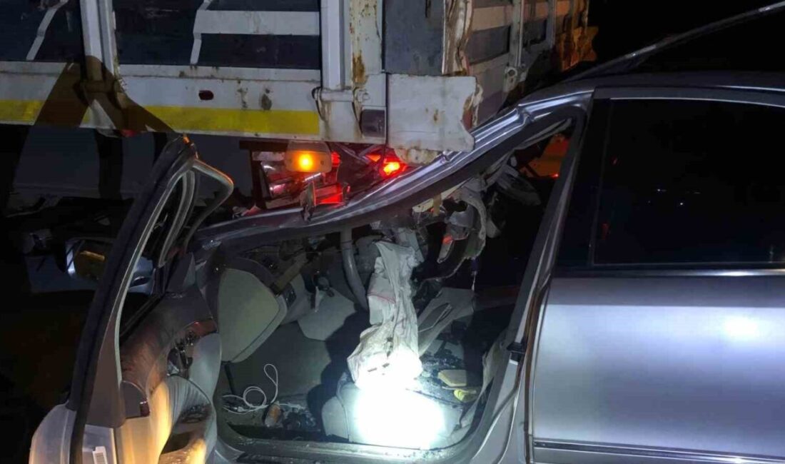 Kırıkkale’de park halindeki bir tıra arkadan çarpan otomobilin sürücüsü, köy