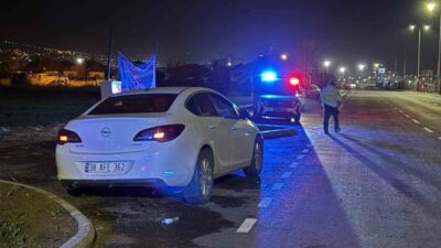 Kocasinan ilçesinde polis ekipleri tarafından yapılan ‘dur’ ihtarına uymayan bir