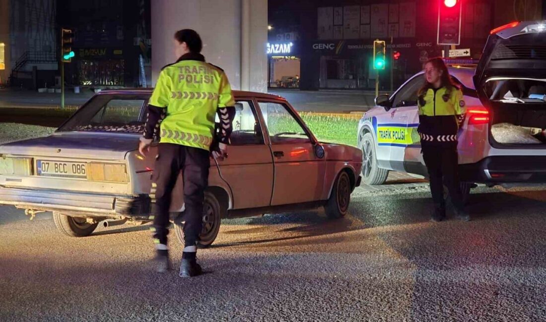 Bursa’nın İnegöl ilçesinde polis tarafından yapılan kovalamacada yakalanan bir alkollü