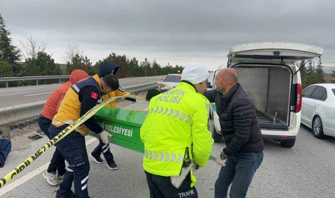 Afyonkarahisar’da meydana gelen trafik kazasında bir kişi hayatını kaybetti, 2