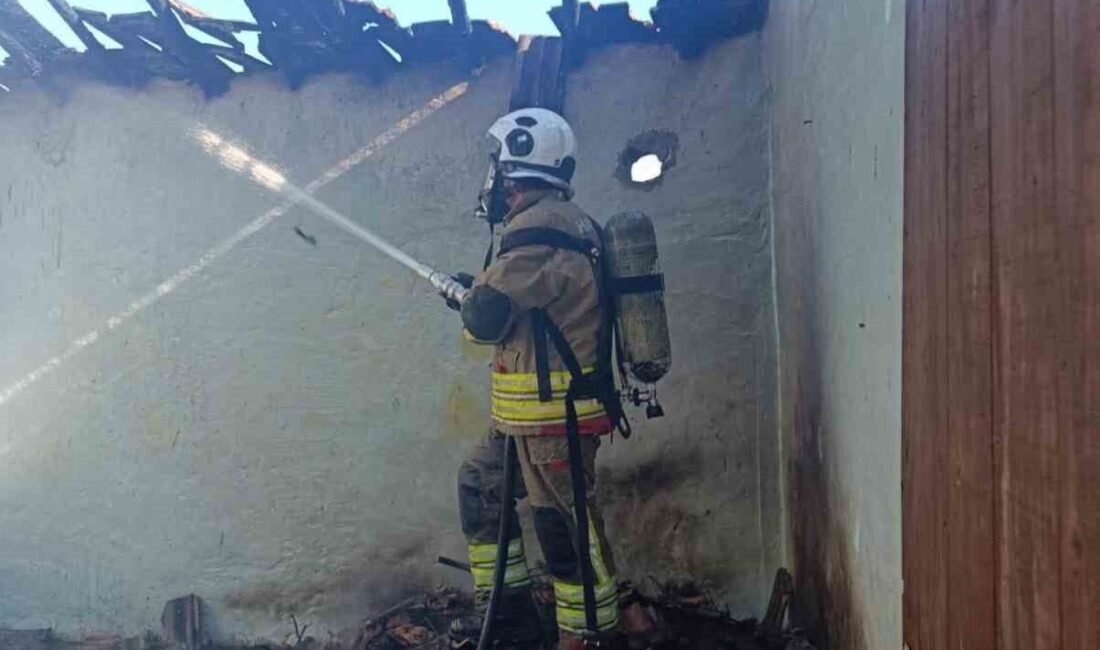 Hatay’da, Reyhanlı ilçesine bağlı Adabucak Mahallesi’nde bulunan bir müstakil ev,