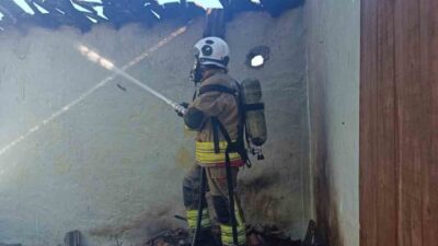 Hatay’da, Reyhanlı ilçesine bağlı Adabucak Mahallesi’nde bulunan bir müstakil ev,