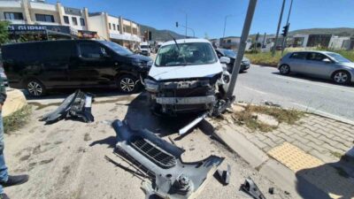 Bodrum ilçesinde meydana gelen trafik kazasında Sahil Güvenlik personeli 2