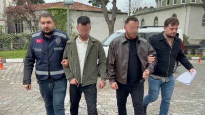 Samsun’da bir giyim mağazasında yaşanan olayda, patronun işçisini bıçaklayarak ağır