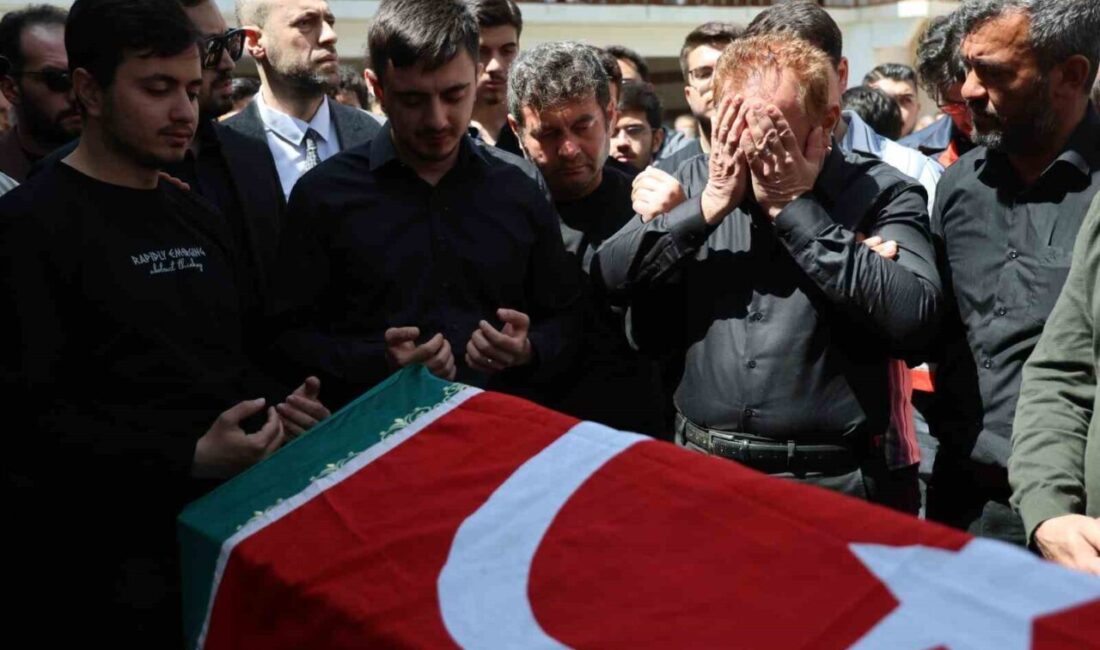 Kahramanmaraş’ta bir ortaokula gerçekleştirilen silahlı saldırıda öğrencilerini korumaya çalışırken hayatını