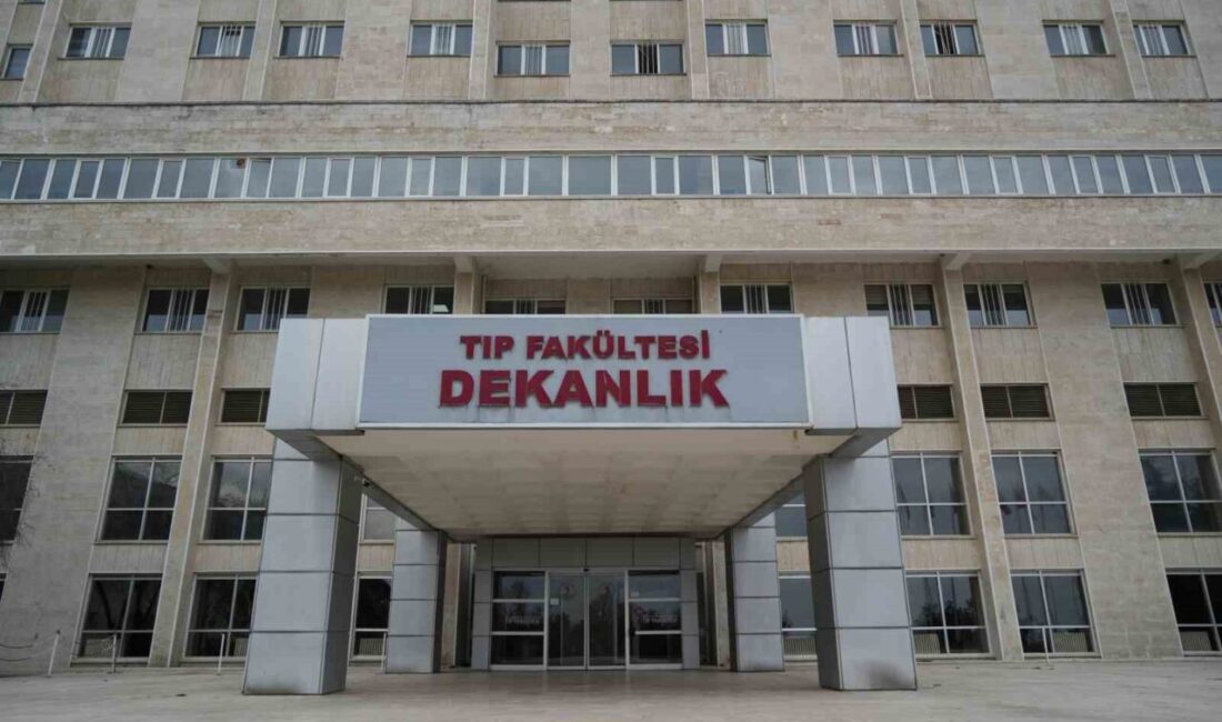 Samsun’da bir trafik kazasında, öğrencileri taşıyan bir servis aracının karıştığı