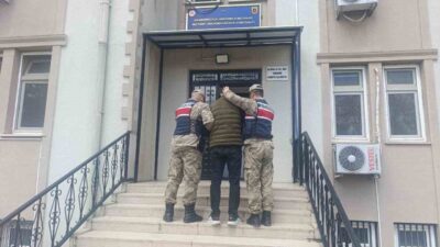 Şanlıurfa’da jandarma operasyonları sonucunda aranan 2 kişi gözaltına alındı. Şanlıurfa