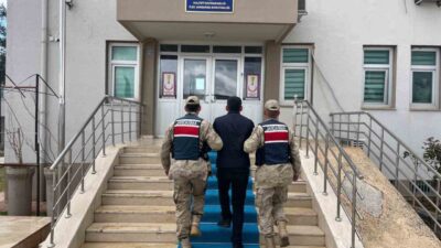 Şanlıurfa’da, jandarma ekipleri tarafından aranan 4 mahkum, çeşitli suçlardan kesinleşmiş
