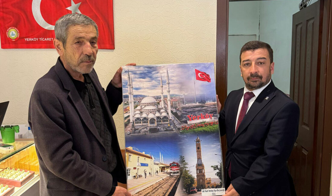 AK Parti Yerköy İlçe Başkanı Serkan Işık ve beraberindeki yönetim