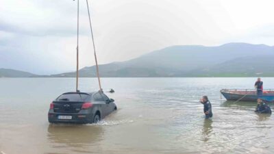 Siirt’te Botan Barajı’nda yaşanan olayda, feribottan karşıya geçmek isteyen bir