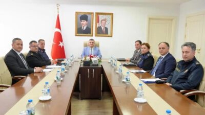 Sinop’ta “Eğitim Güvenliği Toplantısı” düzenlendi. Sinop Valiliği’nde gerçekleşen toplantıda, İçişleri