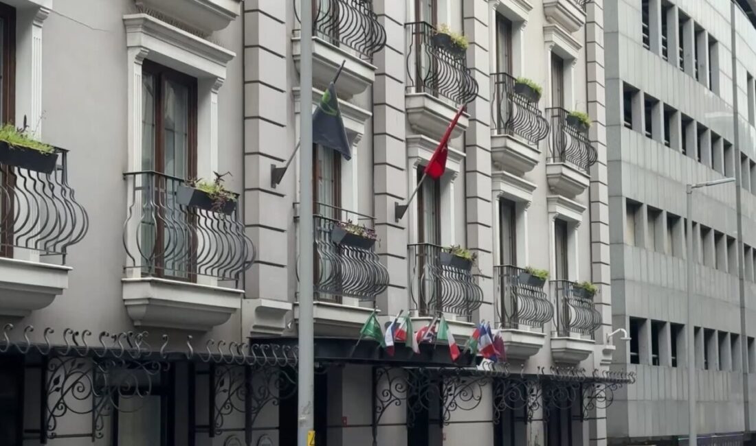 Suudi Arabistan vatandaşı bir turist, Şişli’deki konakladığı otel odasında hayatını