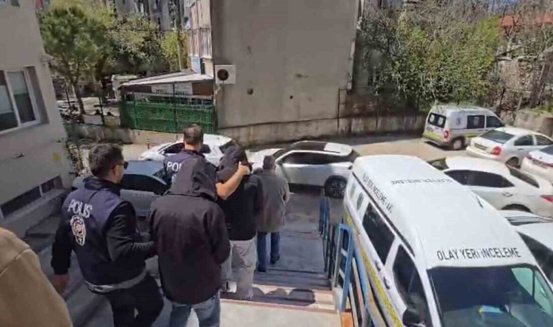 Muğla’da, sosyal medya platformlarını kullanarak fuhuşa aracılık ettikleri iddia edilen