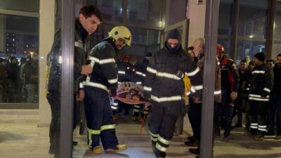 Adıyaman’da bir apartmanın bodrum katında meydana gelen su baskını sonucunda