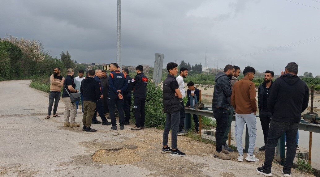 Adana’da dün yaşanan olayda kaybolan 16 yaşındaki çocuk hala bulunamadı.