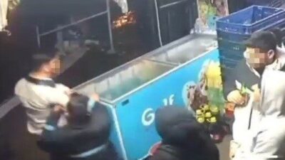 Tekirdağ’ın Süleymanpaşa ilçesinde bir bakkalda meydana gelen bıçaklı kavgada bir