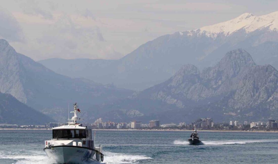 Antalya Deniz Polisi, turizm sezonunun yaklaşmasıyla denetimlerini artırarak boğulma vakalarından