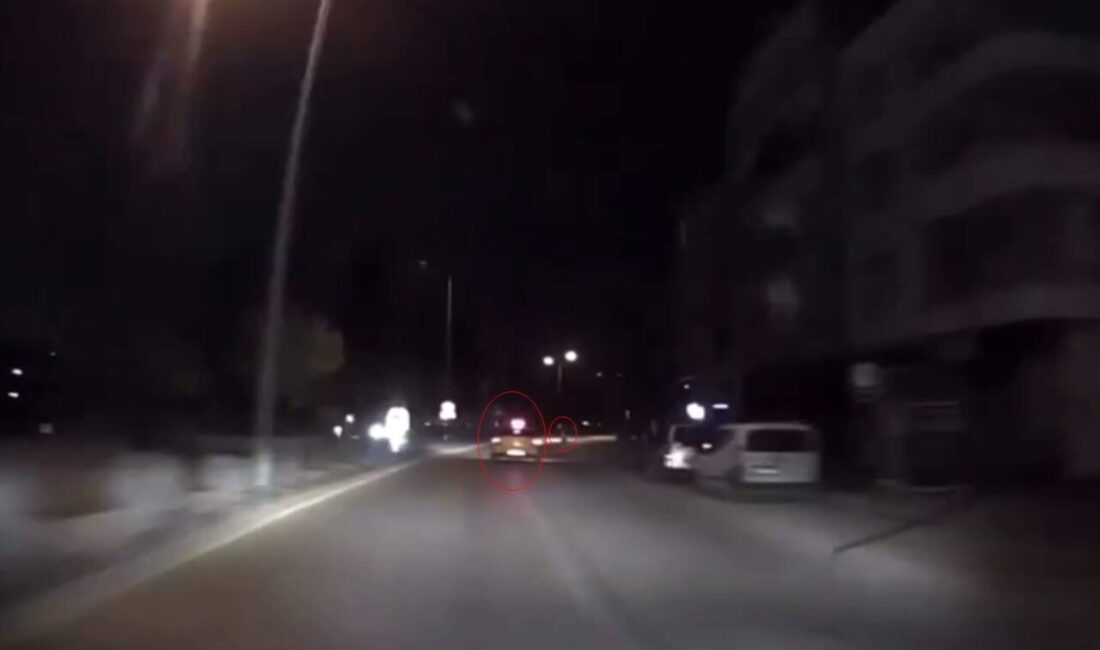 Gaziantep’te, 21 yaşındaki genç bir kadın, yolun karşısına geçmeye çalışırken