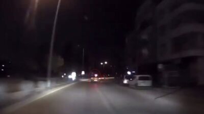 Gaziantep’te, 21 yaşındaki genç bir kadın, yolun karşısına geçmeye çalışırken