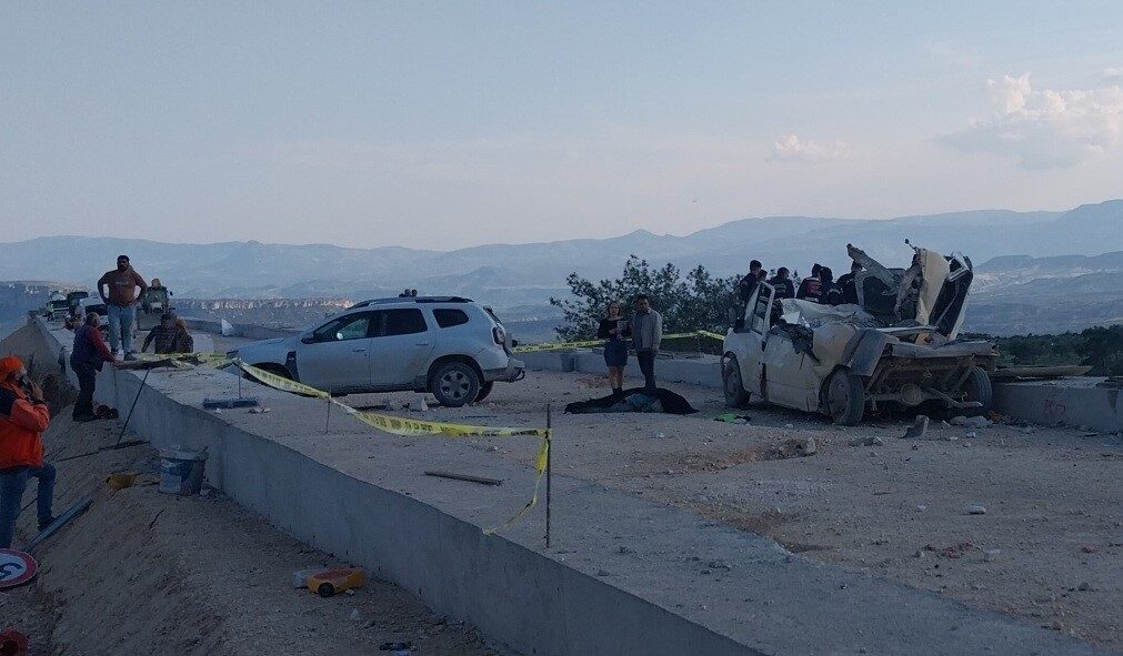 Mut ilçesinde devam eden kaçış rampası inşaatında meydana gelen bir