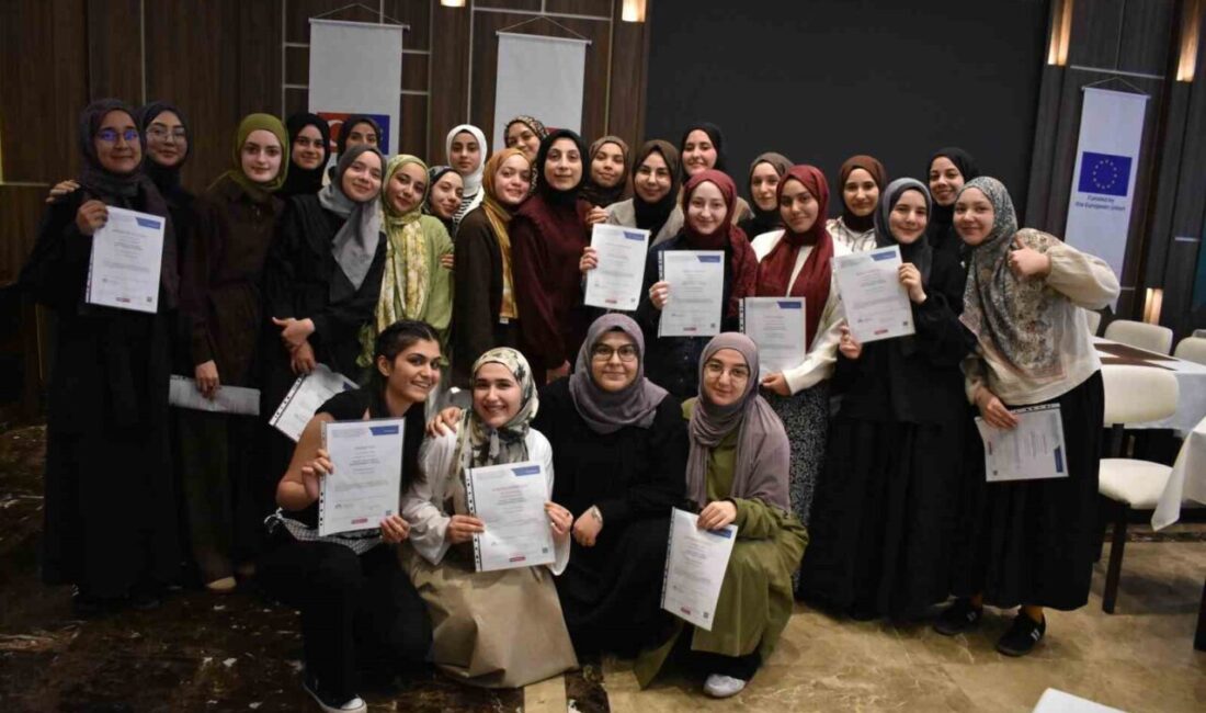 Üç Ülkenin Gençleri Kosova’da Dezenformasyona Karşı Güç Birliği Yaptı Türkiye