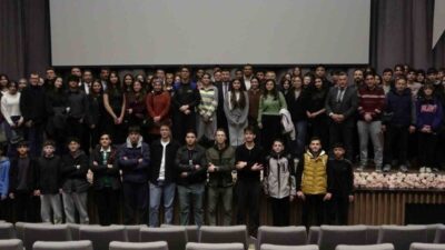 Türkiye’nin ikinci astronotu Tuva Cihangir Atasever, Isparta’da düzenlenen “Uzay Farkındalığı